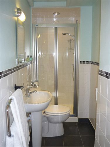 בקסטון Alpine Lodge Guest House מראה חיצוני תמונה