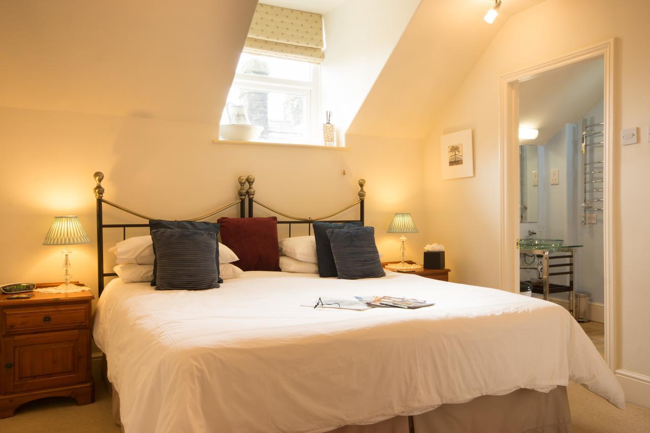 בקסטון Alpine Lodge Guest House מראה חיצוני תמונה