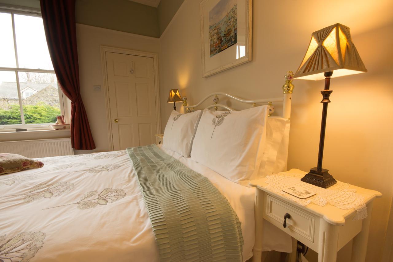 בקסטון Alpine Lodge Guest House מראה חיצוני תמונה